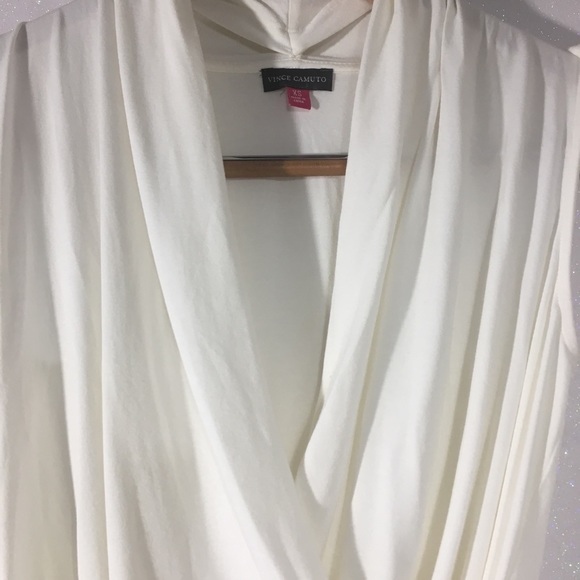 Tops - Picture 4 of 5